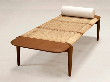 Tangāli - Daybed In teak and cane by Phantom Hands - view 2